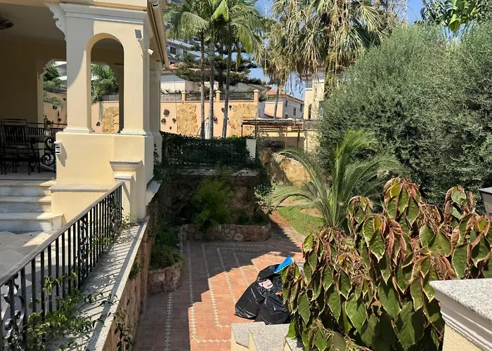 Casa Del Castillo Villa Torremolinos