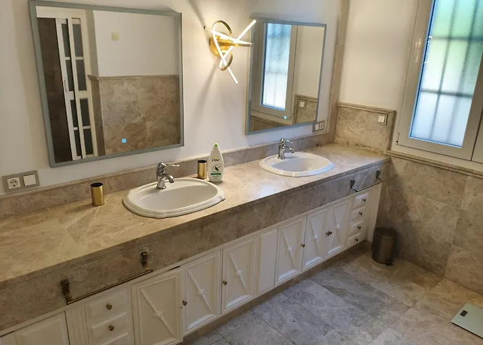 Villa Casa Del Castillo *