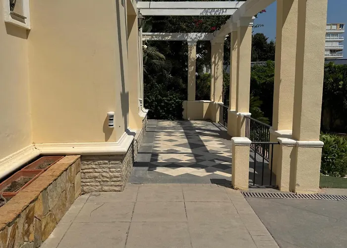 Casa Del Castillo Villa