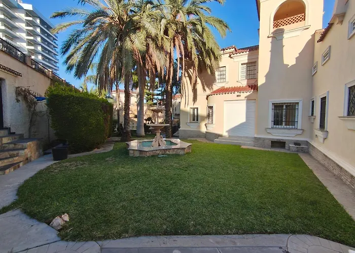 Casa Del Castillo Villa *