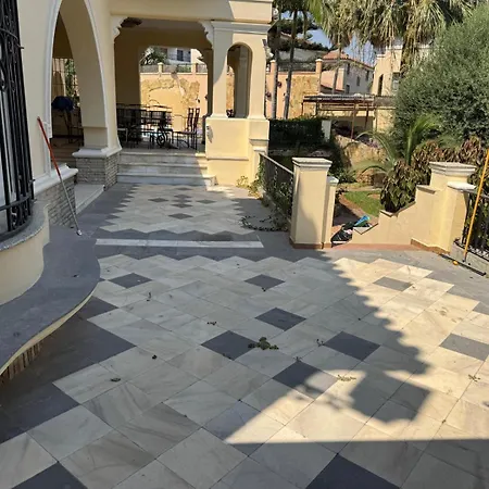 Casa Del Castillo Τορρεμολίνος