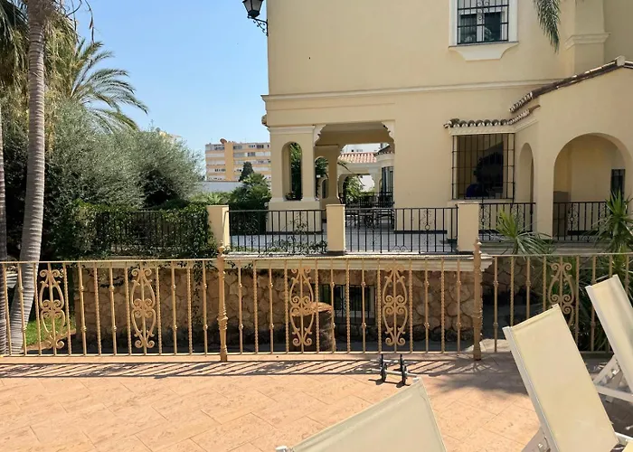 Casa Del Castillo Villa *